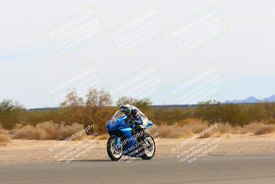 media/Jan-16-2022-CVMA (Sun) [[7f3d92989d]]/Race 8 Supersport Shootout/